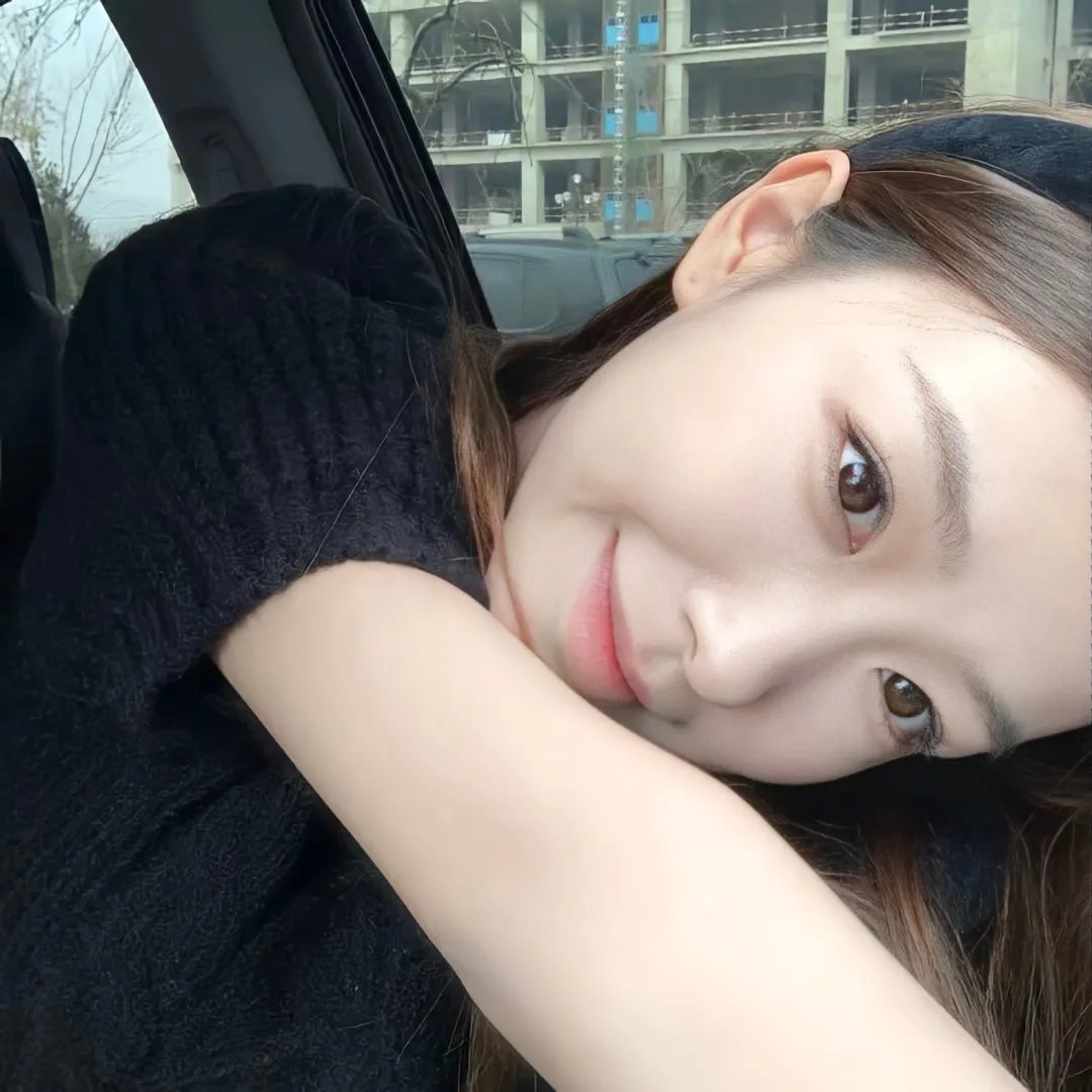 老妇与鸽子